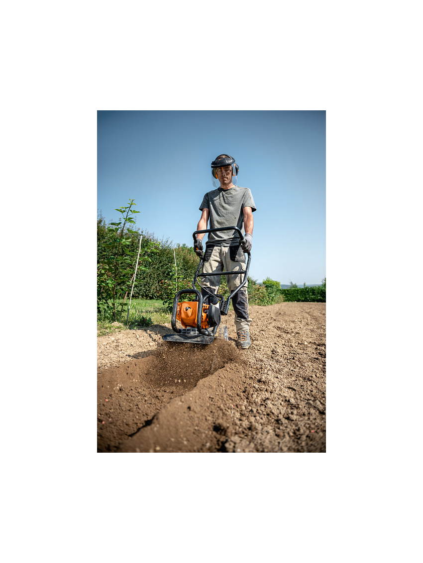 STIHL Small Tiller BC-230
